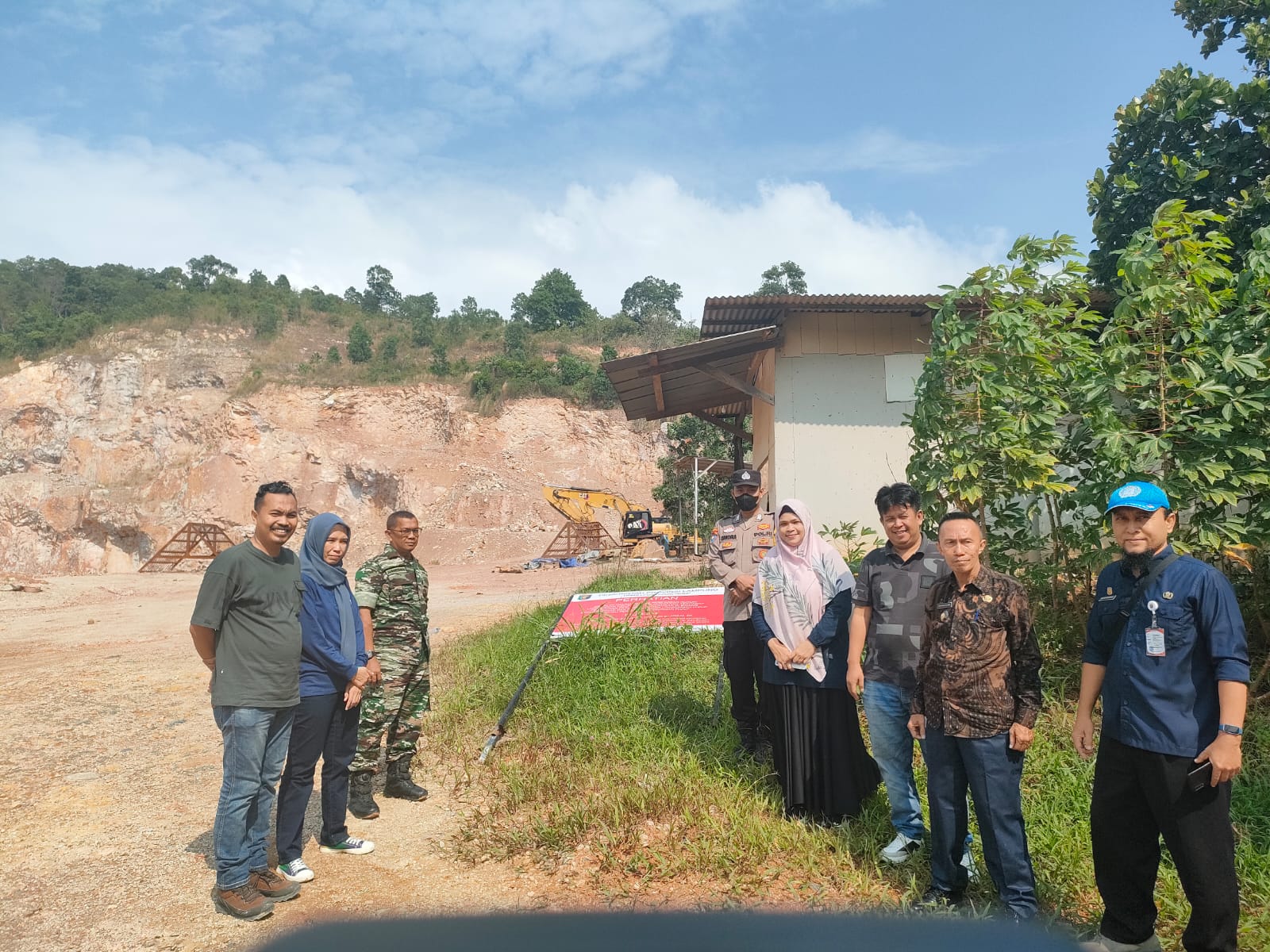 Baru Satu Perusahaan Patuh, DLH Cabut Plang Sanksi UD Sumatra Baja