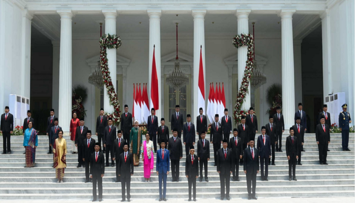 Besok, Presiden Jokowi Reshuffle Sejumlah Menteri, Ini Bocorannya