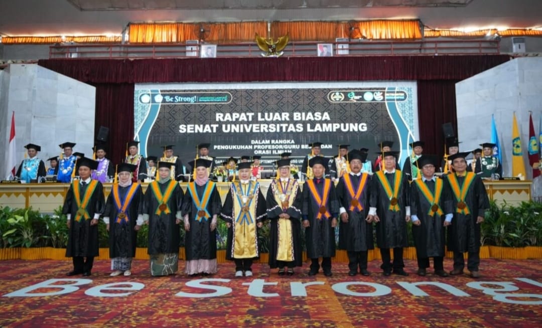 Unila Kukuhkan Sembilan Guru Besar Baru Berbagai Bidang Keilmuan, Berikut Daftarnya