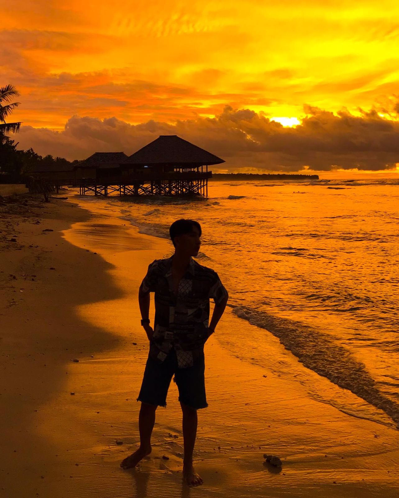 5 Destinasi Pantai Terbaik di Krui Pesisir Barat, No.1 Sering Dikunjungi