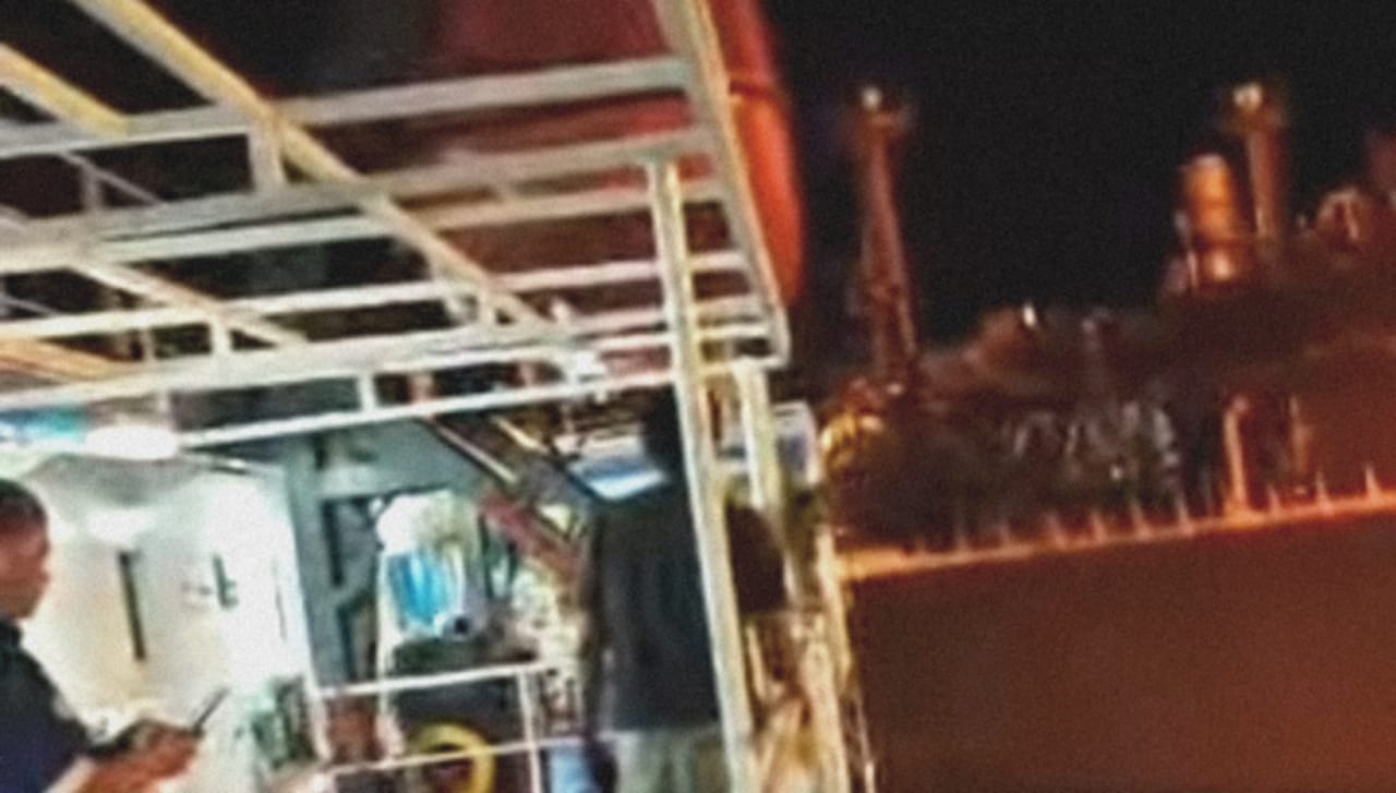 Viral, Beredar Video Tabrakan KMP Trimas dan MT Tanker di Depan Dermaga 7 Pelabuhan Merak