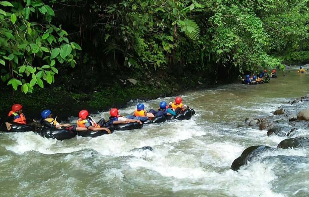 Abung River Tubing Disebut Hidden Gems Lampung Utara, Sensasi Rafting dan Tracking yang Cukup Bersahabat 