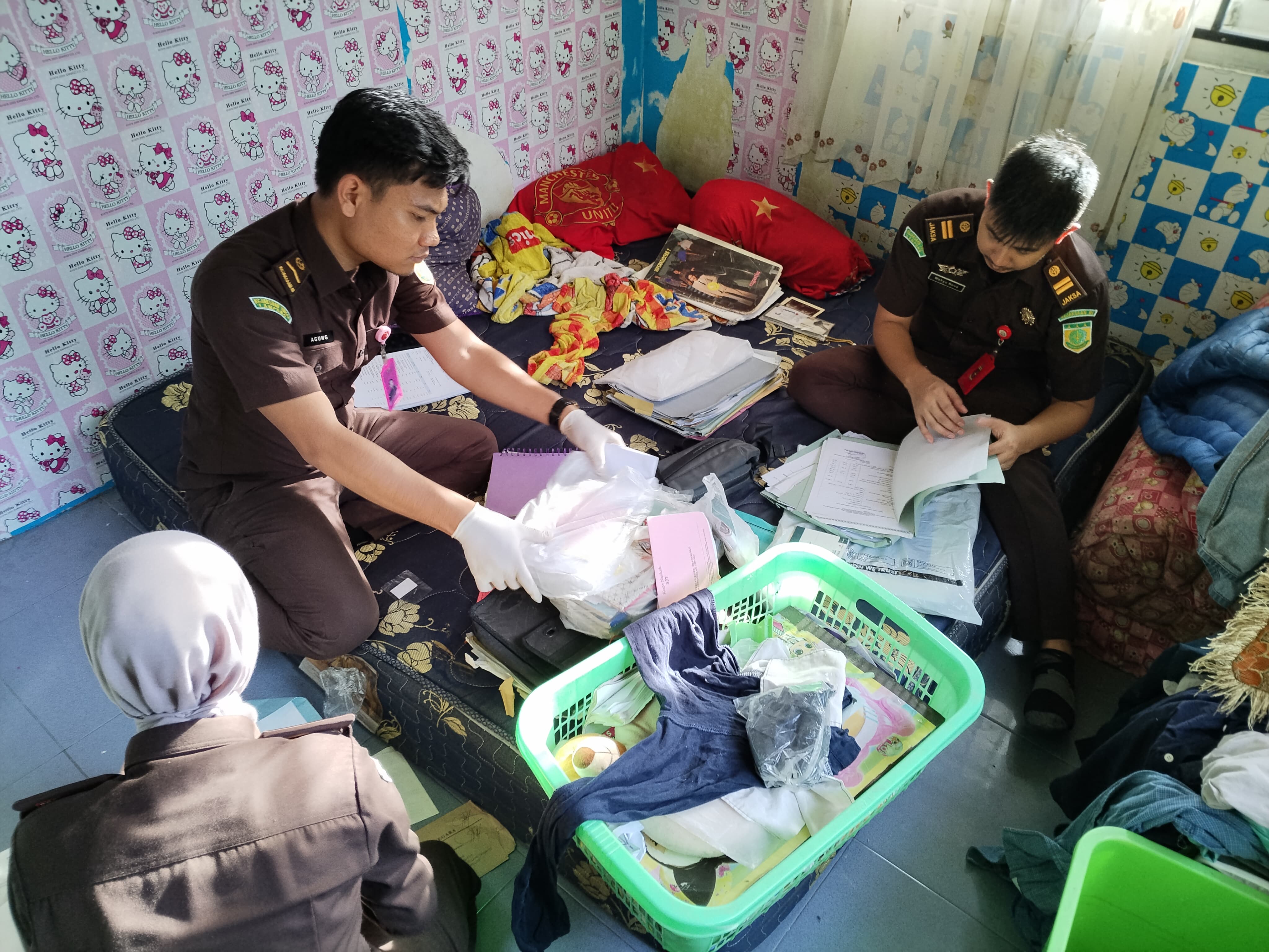 Kejari Geledah Dua Rumah Mantan Kadis DLH Tubaba, Telusuri Dugaan Korupsi Anggaran 2022–2024