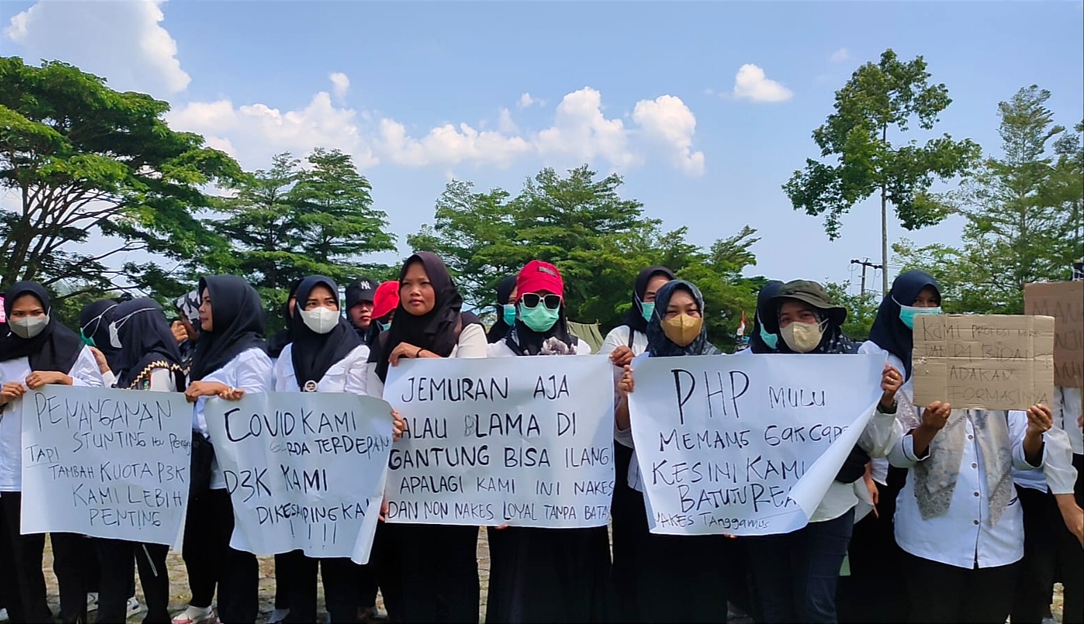 Honorer Nakes dan Non Nakes Tuntut Penambahan Kuota PPPK, Pemkab Tanggamus Minta Waktu Seminggu Cari Solusi 