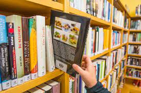 Miliki Belasan Ribu Buku, Dispusarda Kota Metro Komit Tingkatkan Minat Baca Sejak Dini
