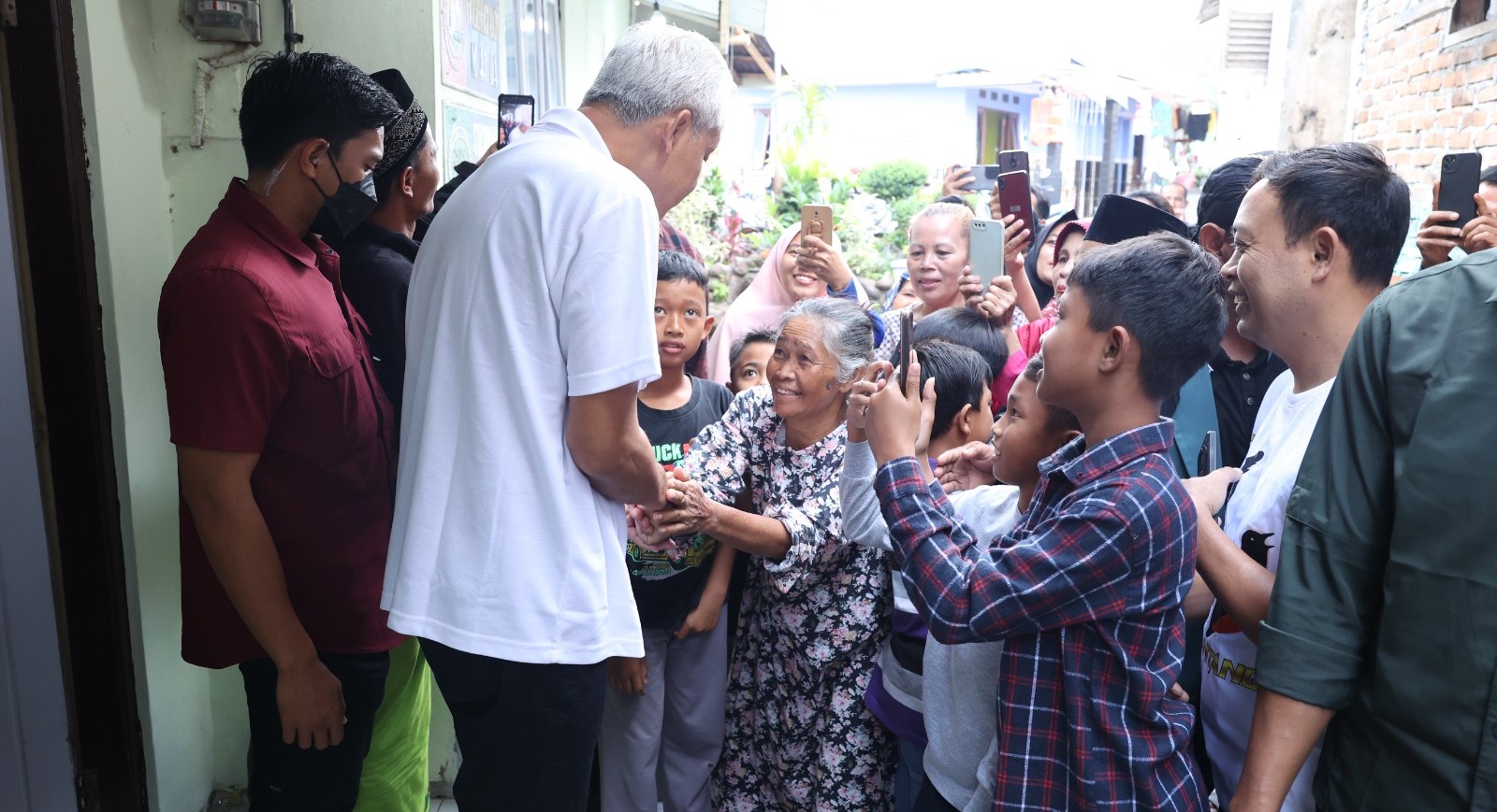 Di Hari Migran Internasional, Ganjar Pranowo Ungkap Komitmen Perlindungan Bagi Pahlawan Devisa