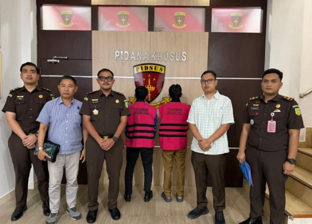 Akhir Penantian 7 Bulan, Dua Pejabat Bawaslu Tulang Bawang Ditahan Kasus Korupsi