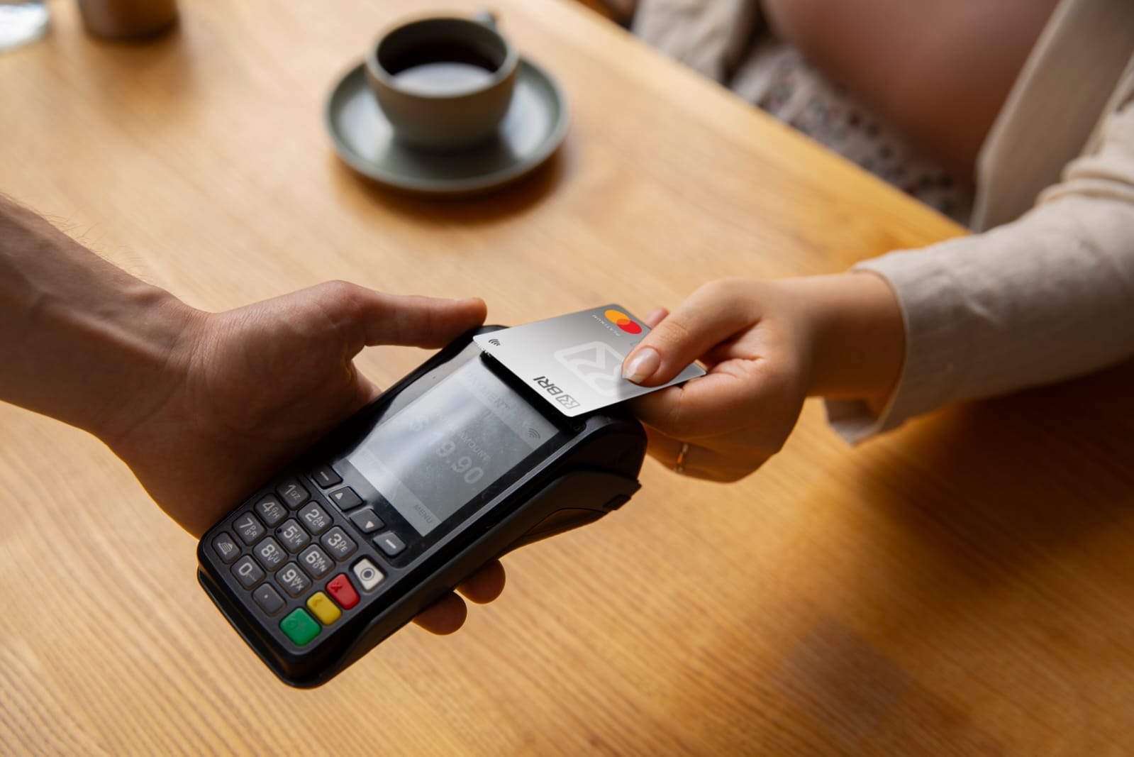 Waspada Modus Kejahatan, Ini Tips Aman Bertransaksi dengan Kartu Kredit BRI