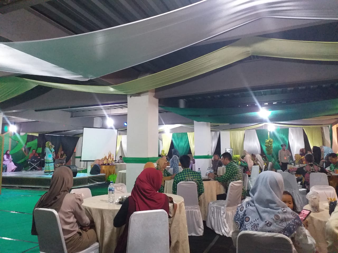 Meriah, Anjungan Lampung Timur Gelar Lomba Vokal Lintas OPD