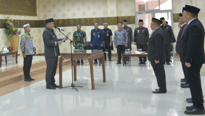 Lantik Sekretaris Kabupaten, Bupati Pesawaran Tegaskan Ini  