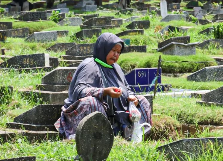 Jelang Ramadhan, Simak Amalan dan Panduan Ziarah Kubur