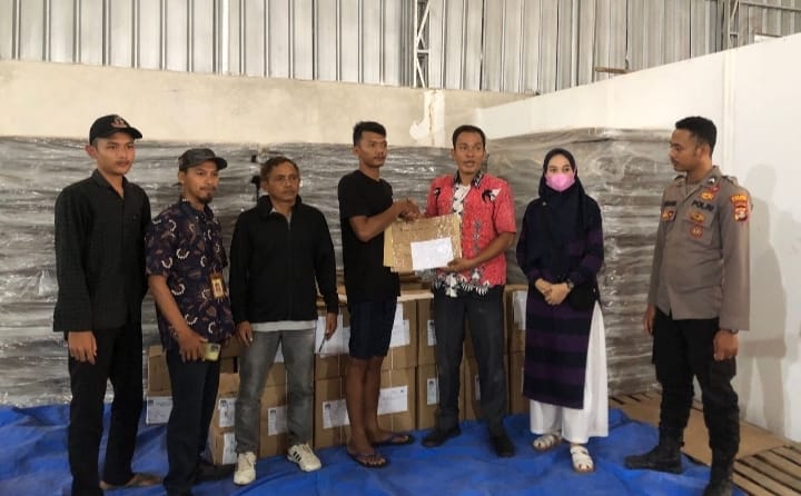 Logistik Pilkada Kembali Tiba di KPU Pringsewu 