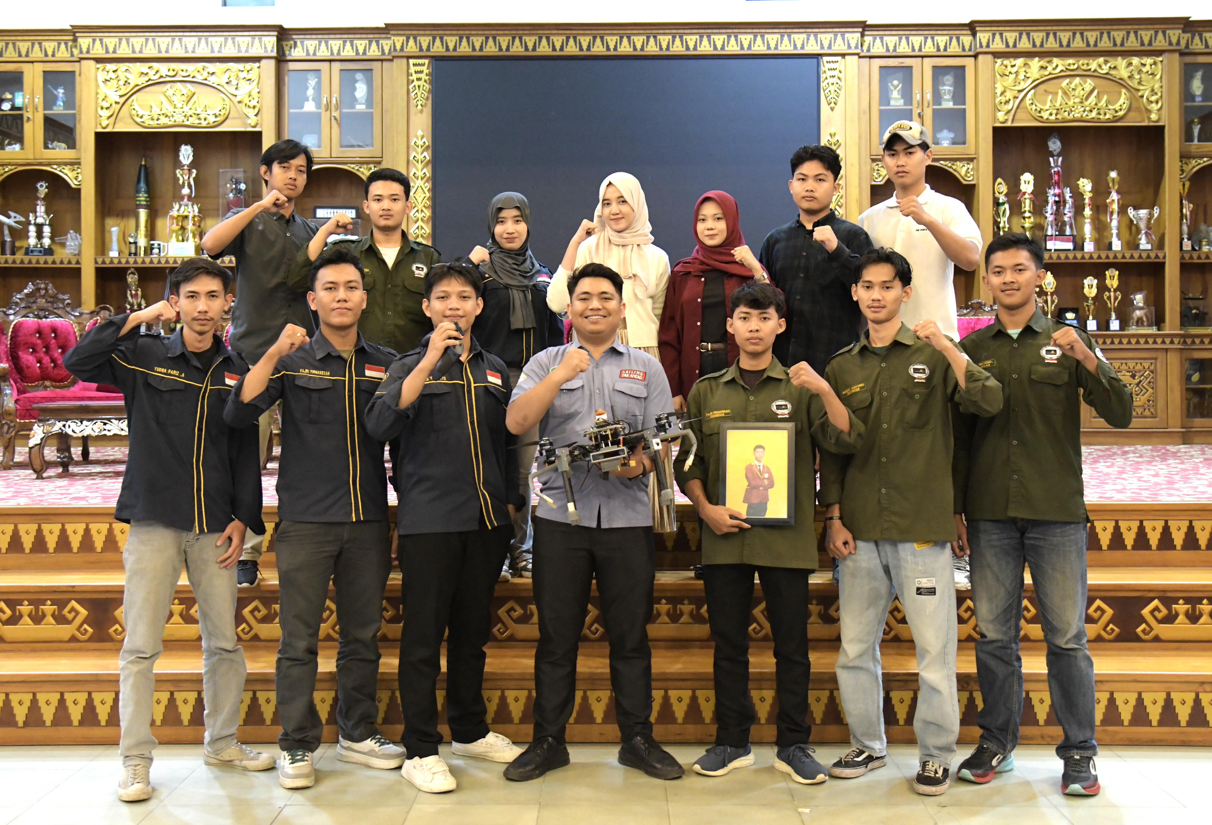 Tim Krakatau Biantara Universitas Teknokrat Indonesia Raih Juara 1 Nasional KRTI 2025 Kategori VTOL