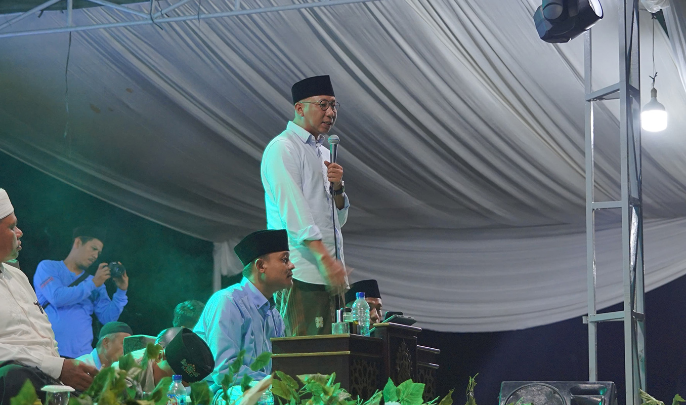 Ribuan Warga Lampung Tengah Sholawat Bareng Mirza - Jihan