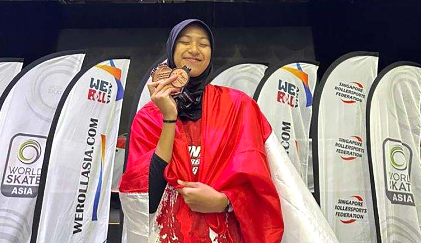 Juara Internasional Sepatu Roda Freestyle Ikut Lomba Tari Festival Budaya FKPT Lampung 2024