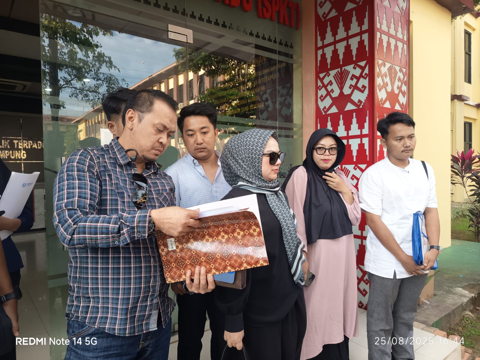 Diduga Lakukan Penipuan dan Pungli, Oknum Dokter RSUDAM Dilaporkan ke Polda Lampung 