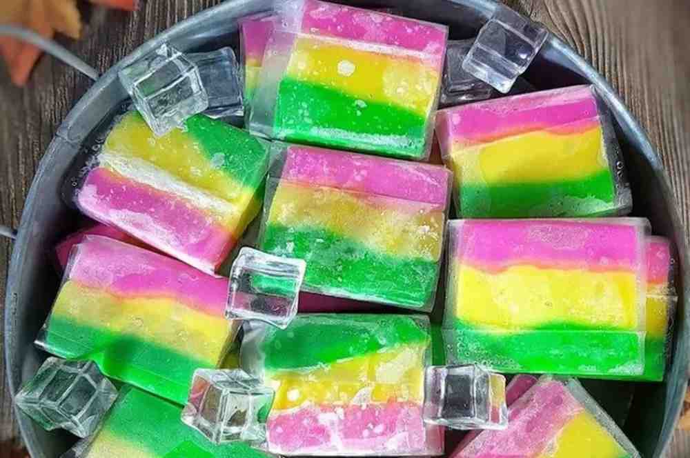 Resep Nostalgia Ramadan: Es Gabus Jadul yang Sempat Dikira Spons, Ini Fakta dan Cara Membuatnya