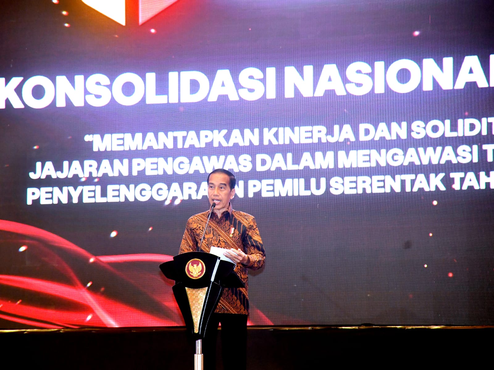 Jokowi Ingatkan Bawaslu Awasi DPT dan Tekankan 4 Poin Ini Agar Pemilu 2024 Jurdil