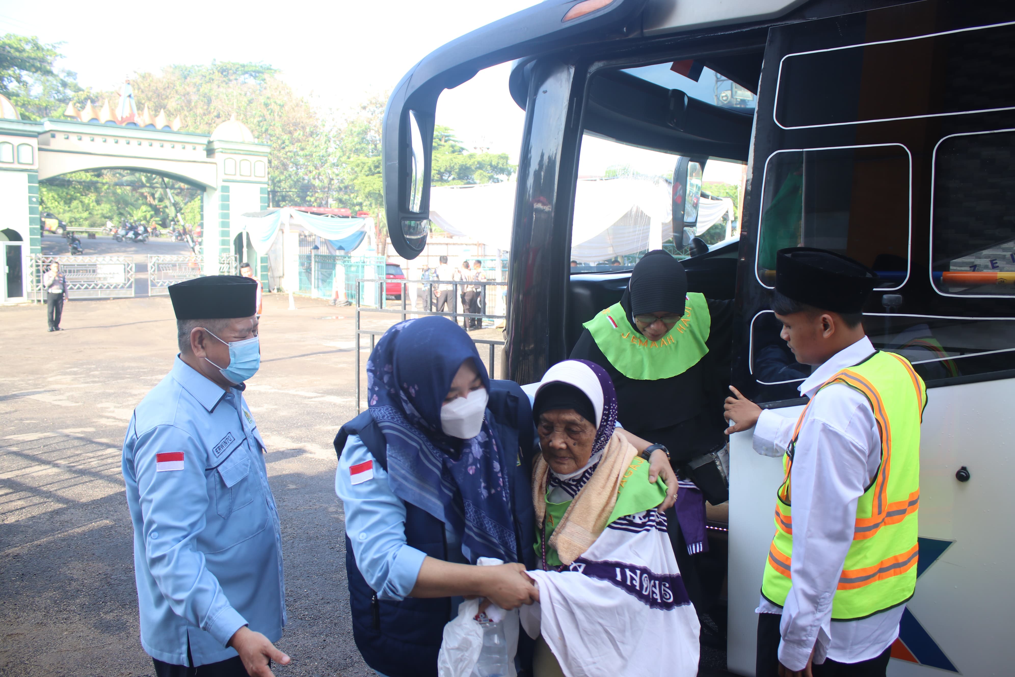 Kloter Pertama Jemaah Haji Lampung Tiba di Lampung 