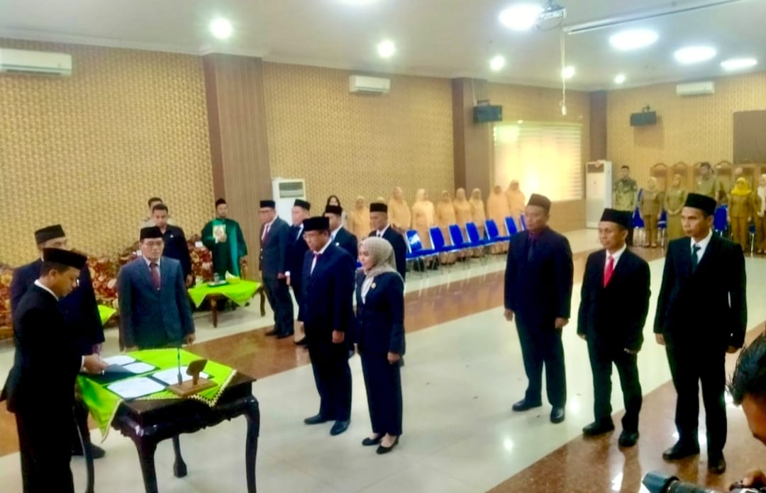 Gerbong Rolling Pejabat Pringsewu Bergerak, Bupati Riyanto Lantik 10 Pimpinan Tinggi Pratama