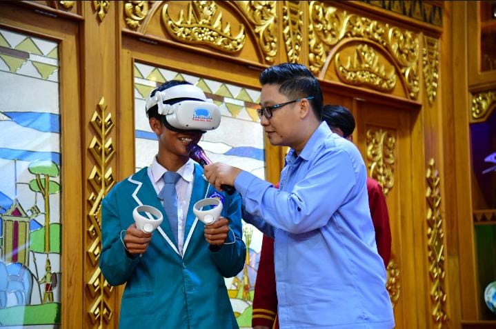 Belajar Metaverse, Siswa SMAN 2 Natar Antusias Kunjungi Universitas Teknokrat Indonesia