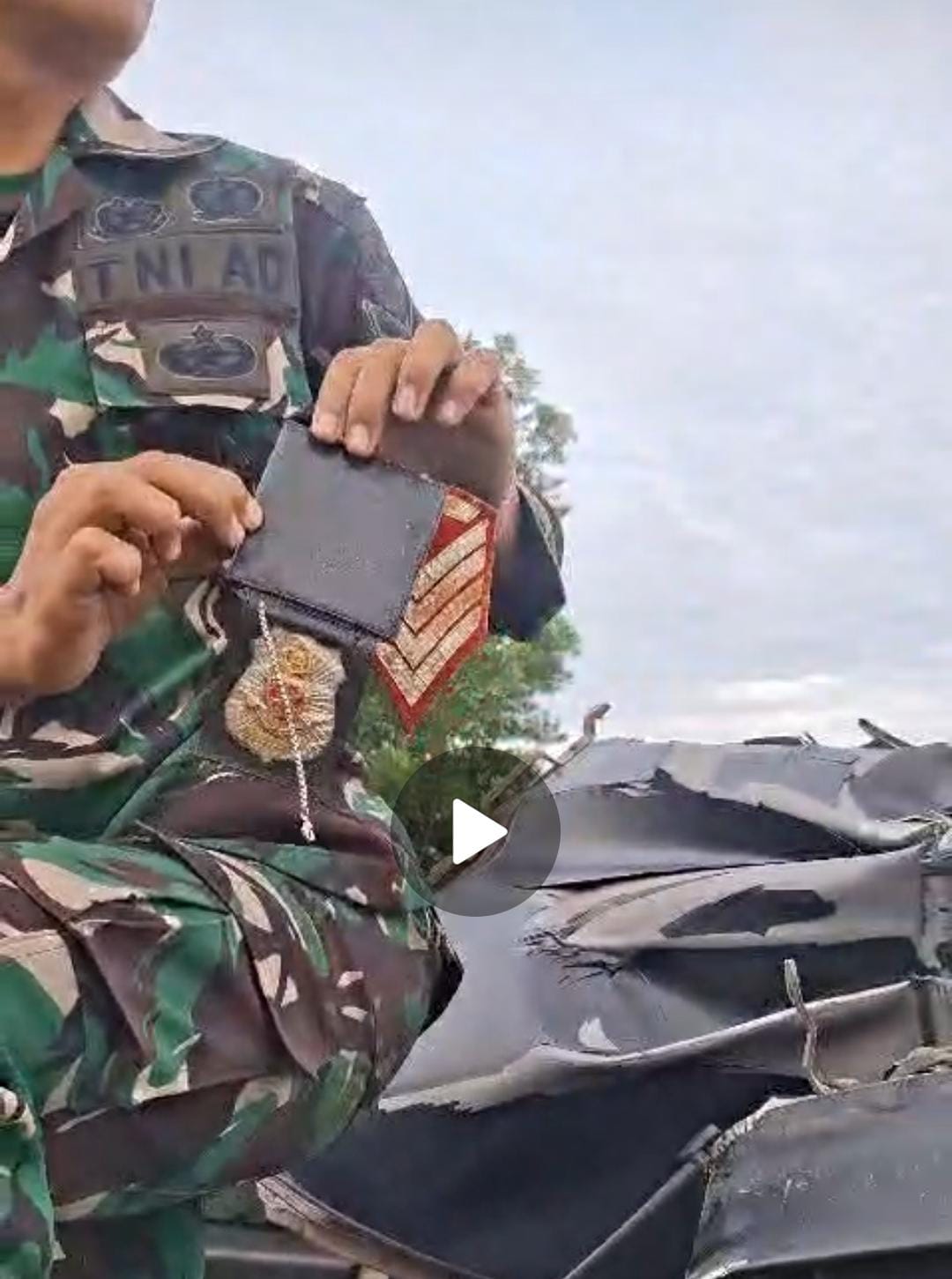 Lencana Polri Ditemukan pada Kecelakaan Mobil di Tol Bakter, Ini Kata Pengelola 