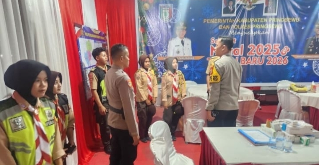 Kapolres Pringsewu Cek Kesiapan Pos Nataru, Tekankan Pelayanan Humanis
