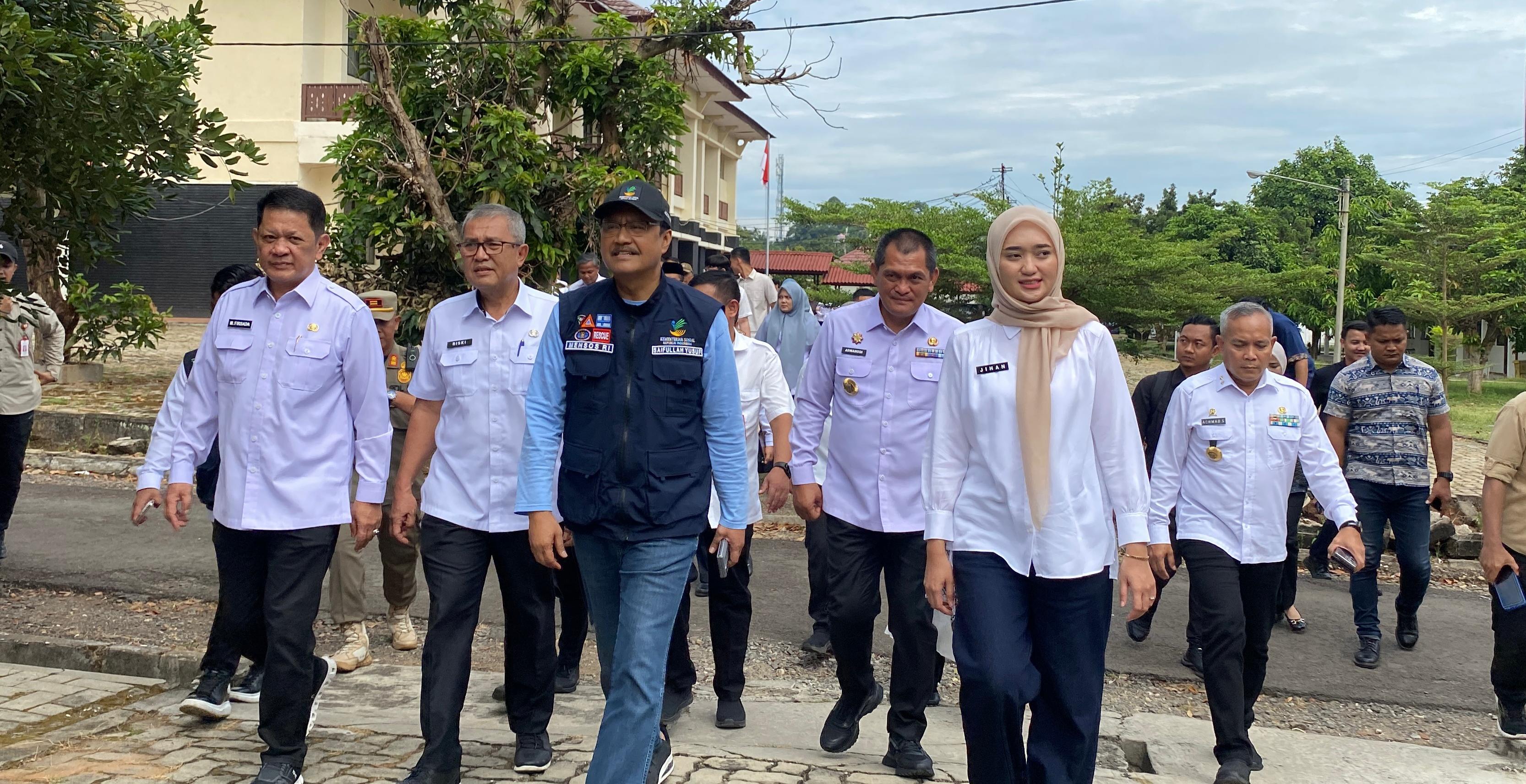 Mensos Tinjau Lokasi Sekolah Rakyat di Lampung, BPSDM Disiapkan sebagai Gedung Sementara
