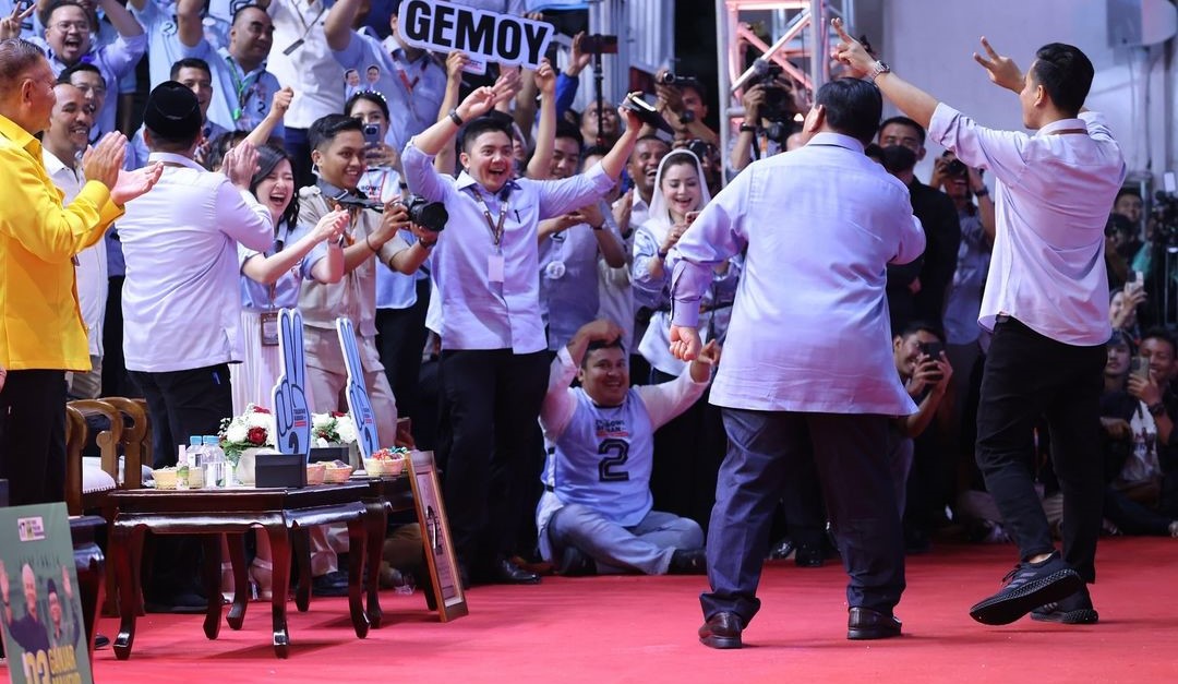 Mayor Teddy Ajudan Prabowo Subianto Hadir Debat Capres, Ini Penjelasan TNI
