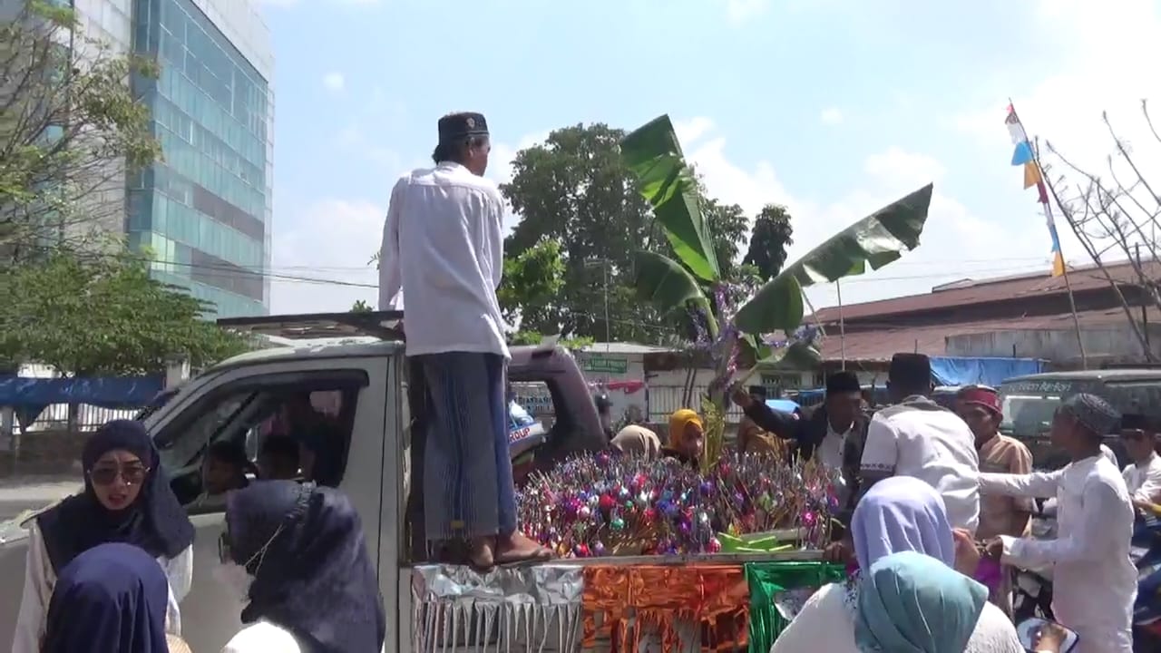 Pawai Telur Ramaikan Peringatan Maulid Nabi Muhammad SAW di Bandar Lampung