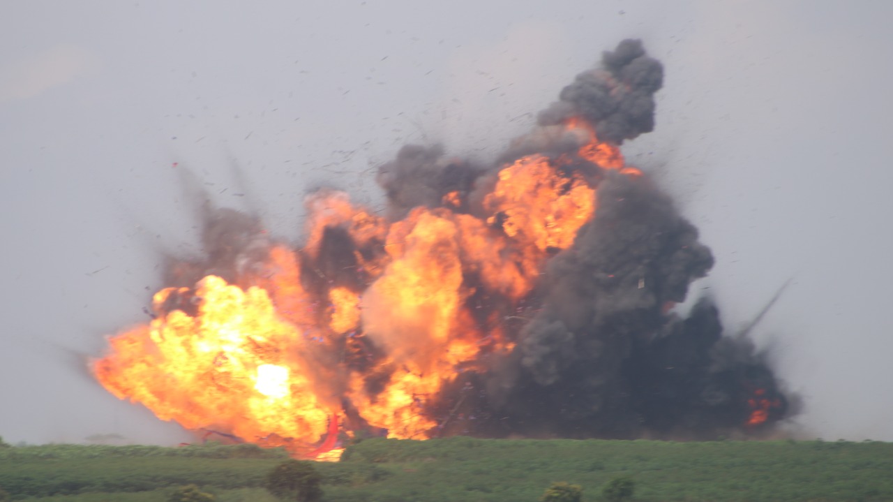 TNI AU 'Bombardir' Bumi Tulang Bawang