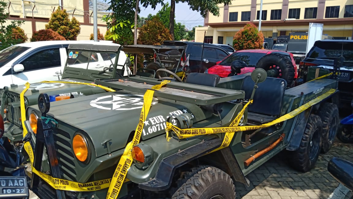 Ssttt... Ada Dua Jeep Perang Dunia II Parkir di Mapolda Lampung