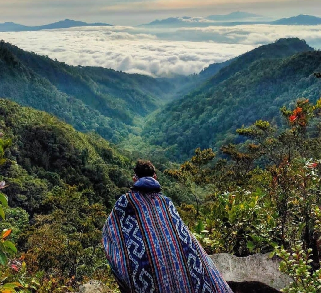 5 Wisata Gunung di Lampung Cocok untuk Pendaki Pemula, No.2 Perbatasan Antara Lampung dengan Sumatera Selatan