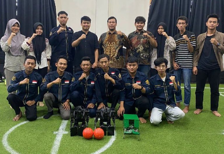 Mantap! Tim Robot Teknokrat Lolos Lomba Tingkat Nasional