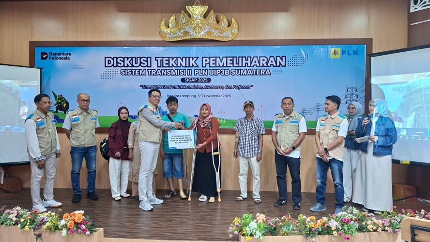 Lewat Bantuan Alat Bantu Gerak, YBM PLN Tanjung Karang Nyalakan Kembali Semangat Hidup Penyandang Disabilitas