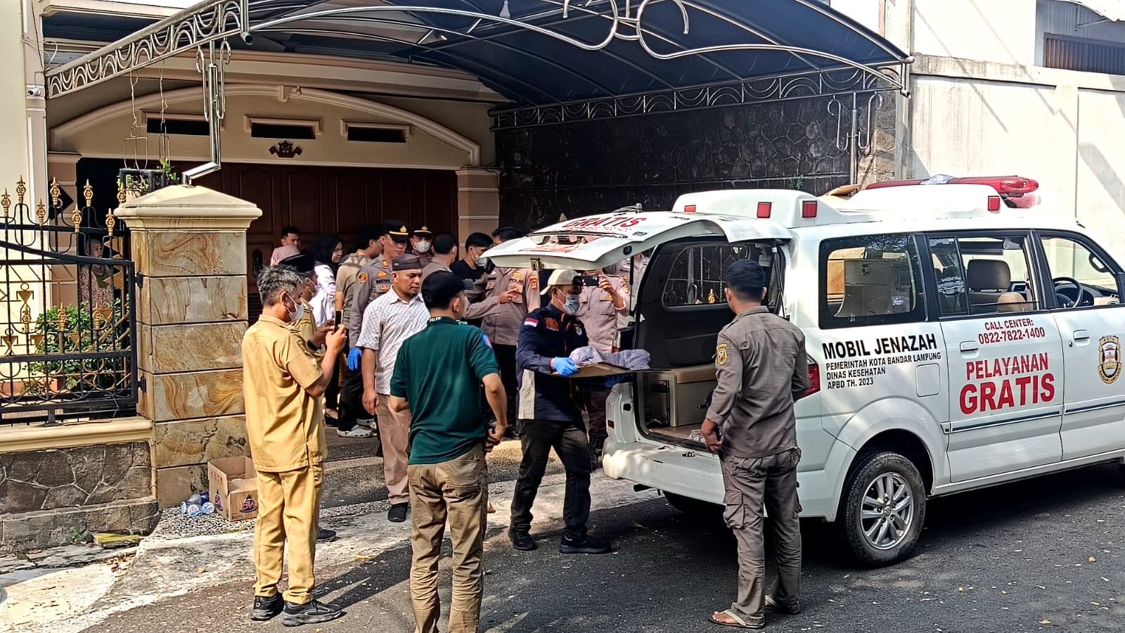 Jasad Bayi Perempuan di Karung Beras Gegerkan Warga Pahoman Bandar Lampung, Polisi Selidiki Langsung