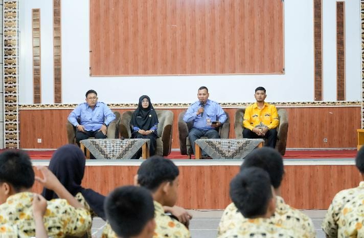 Teknokrat-UTHM Bahas Air Tanah dan K3 Bareng Siswa SMK