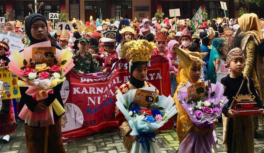Peringati Hari Kartini, SD Al Kautsar Gelar Karnaval Budaya Nusantara