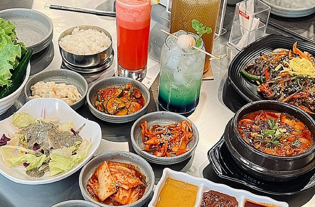 Cari Tempat Grill Autentik Ala Drama Korea Halal di Bandar Lampung? Ini Lokasi Wahaha Korean BBQ House