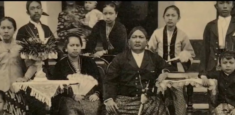 Asal Muasal dan Ciri Khas yang Dimiliki Suku Sunda
