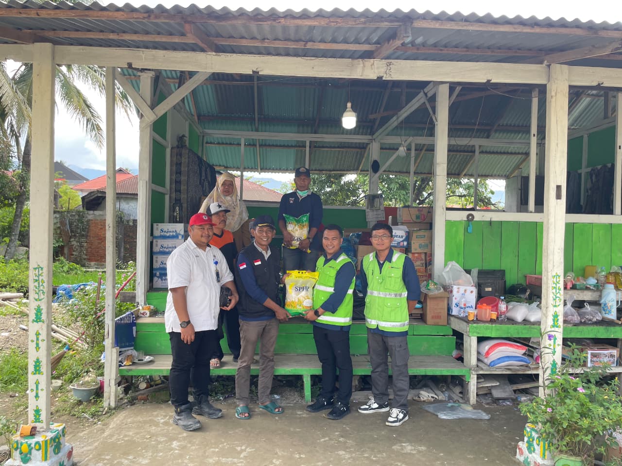 Wujud Kepedulian, PTBA Kirim Bantuan dan Tim Tanggap Bencana ke Wilayah Terdampak Banjir Sumatera