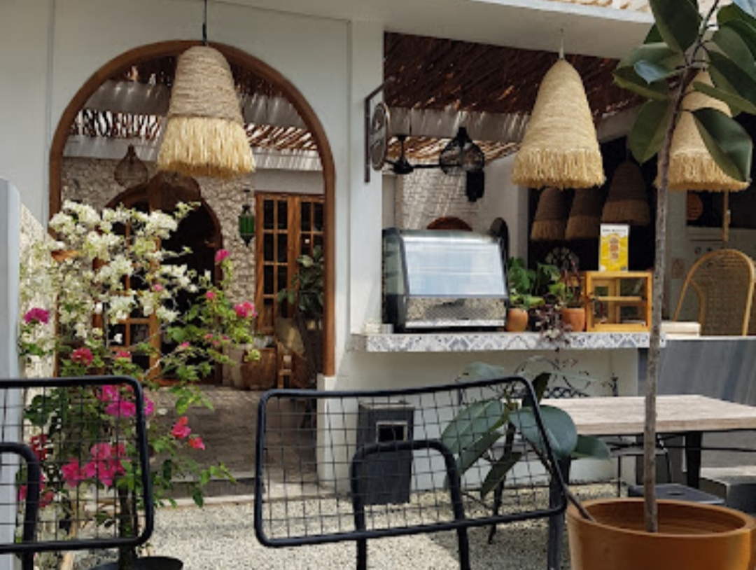 Konsep Multikultural yang Cozy, Flip Flop Coffee, Cafe Bergaya Bohemian hingga Chinese di Bandar Lampung