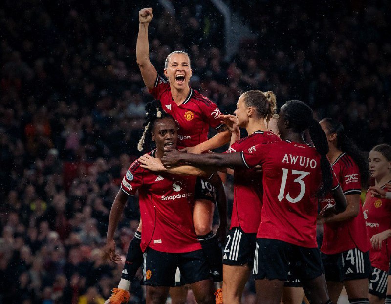 Link Live Streaming Manchester City Women vs Manchester United Women: Derby Panas Penentu Puncak Klasemen WSL