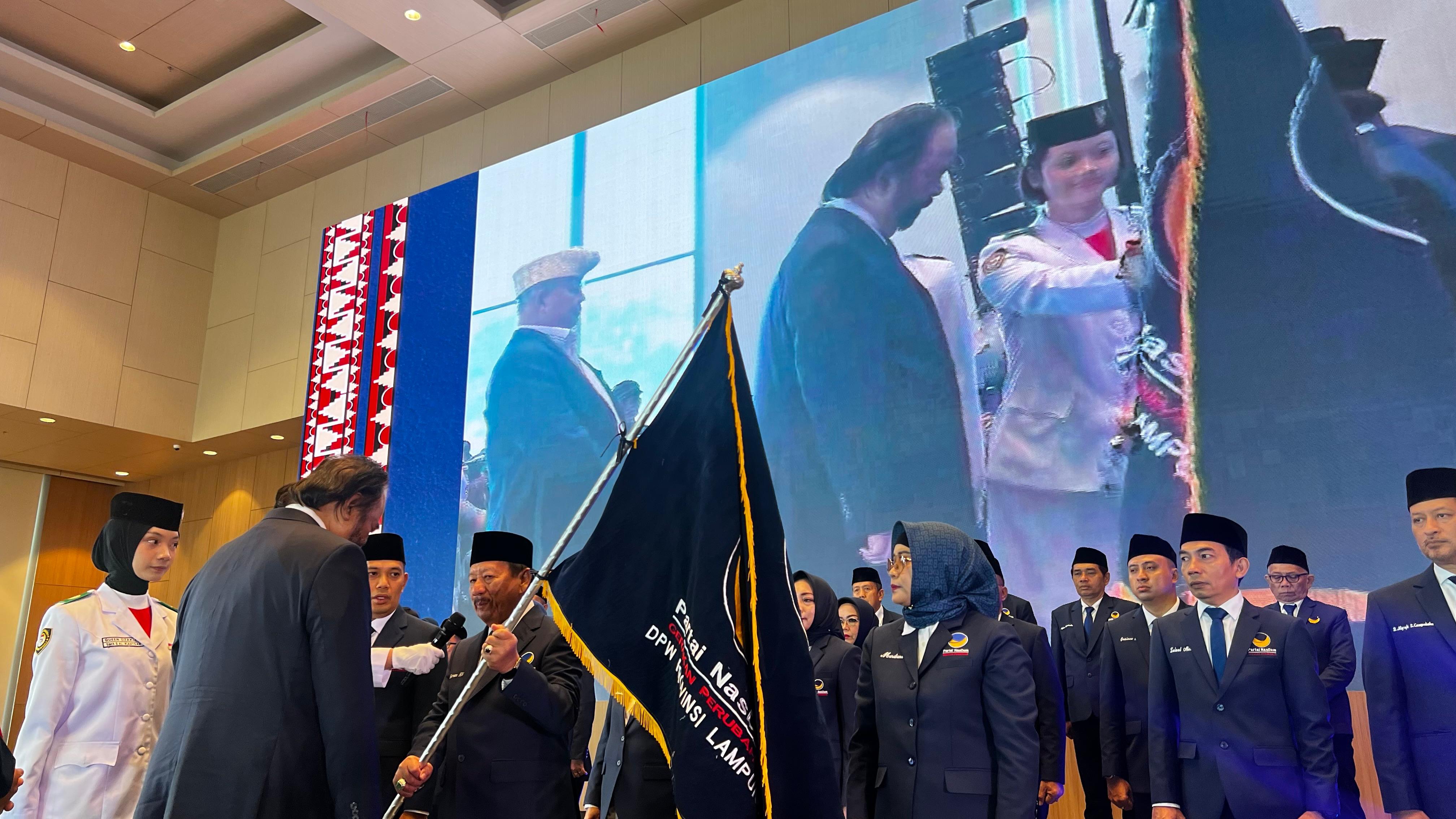 Surya Paloh Lantik Pengurus Nasdem Lampung Periode 2025-2030, Targetkan 3 Besar di Pemilu 2029