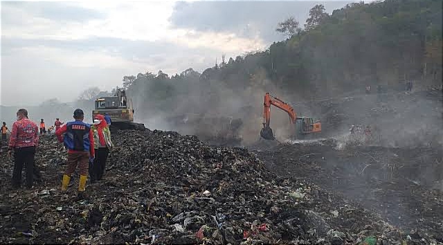 TPA Bakung Bandar Lampung Disegel, Bang Aca: Ini Bentuk Arogansi Menteri!