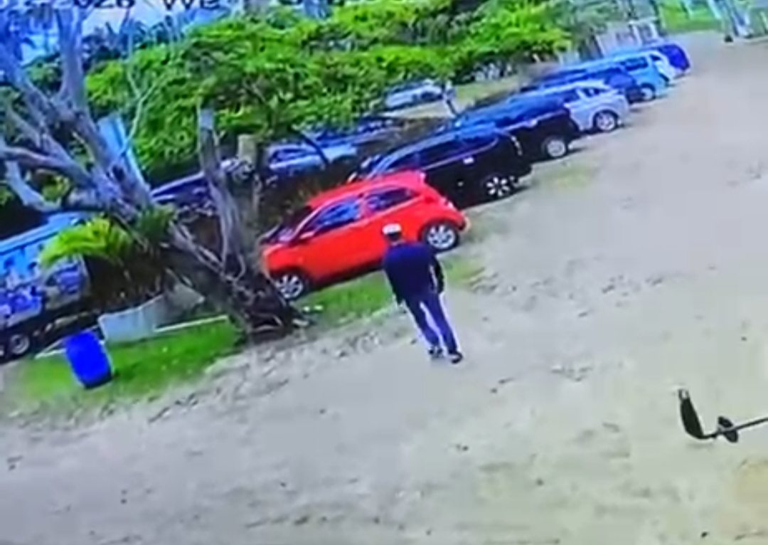 Mobil Honda Brio Dicuri di Pantai Sanggar Beach Kalianda