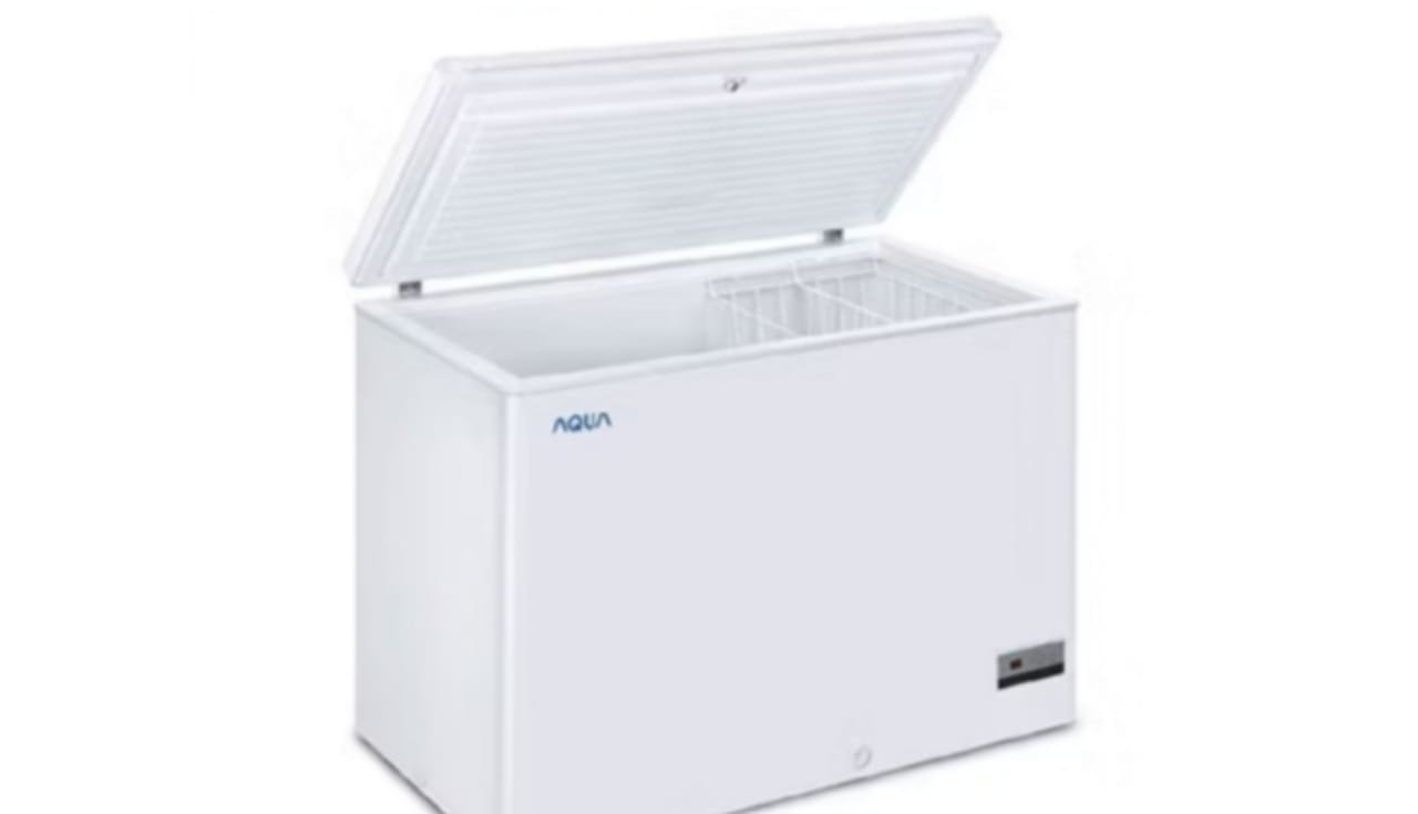 Lemari Es Anti Bakteri, Cek Performa dan Harga Aqua Japan AQF-320EC Chest Freezer