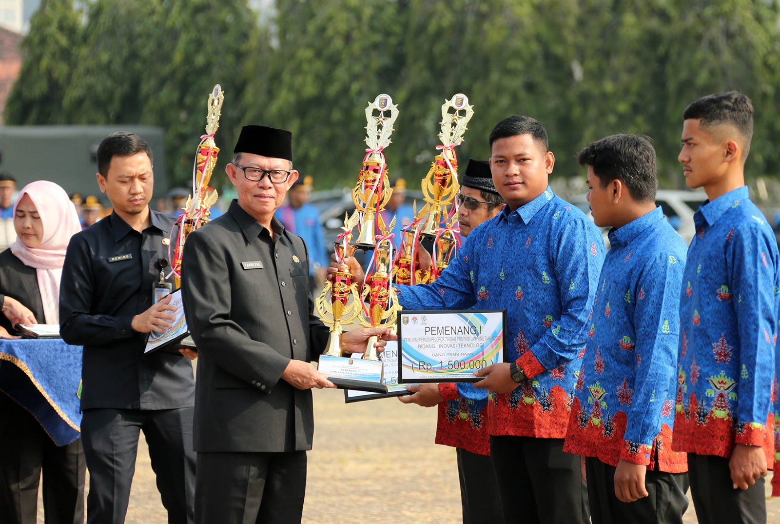 Gelar Peringatan Sumpah Pemuda, Pemprov Berikan Sejumlah Penghargaan Pemenang Pemuda Pelopor Provinsi Lampung 