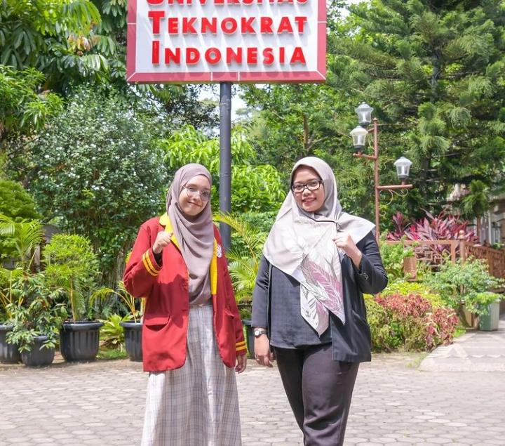Mahasiswa Pendidikan Matematika Universitas Teknokrat Indonesia Meraih Juara I Lomba Poster Digital