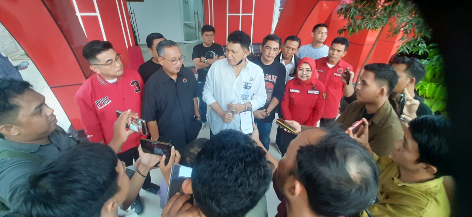 Dari Politisi Hingga Tokoh Pers Masuk Struktur TPD Ganjar-Mahfud di Lampung, Ini Susunan Lengkapnya